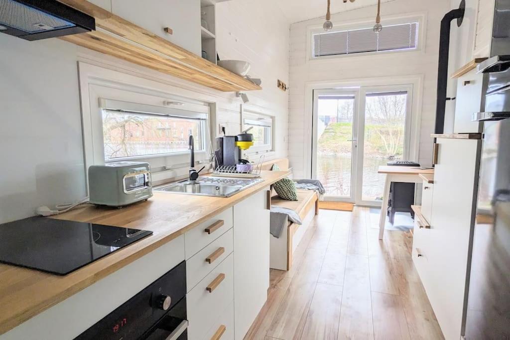 브란덴부르크 Tiny House Mila 아파트 외부 사진